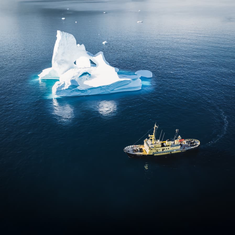 Arktis Tours - Cruises