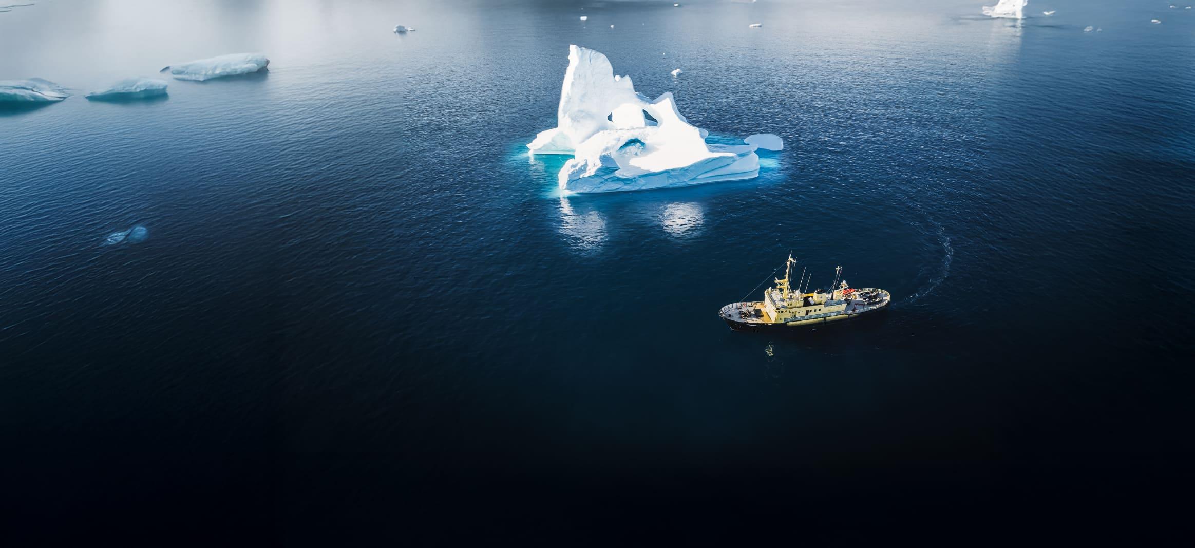 Arktis Tours - Kleine Schiffe.