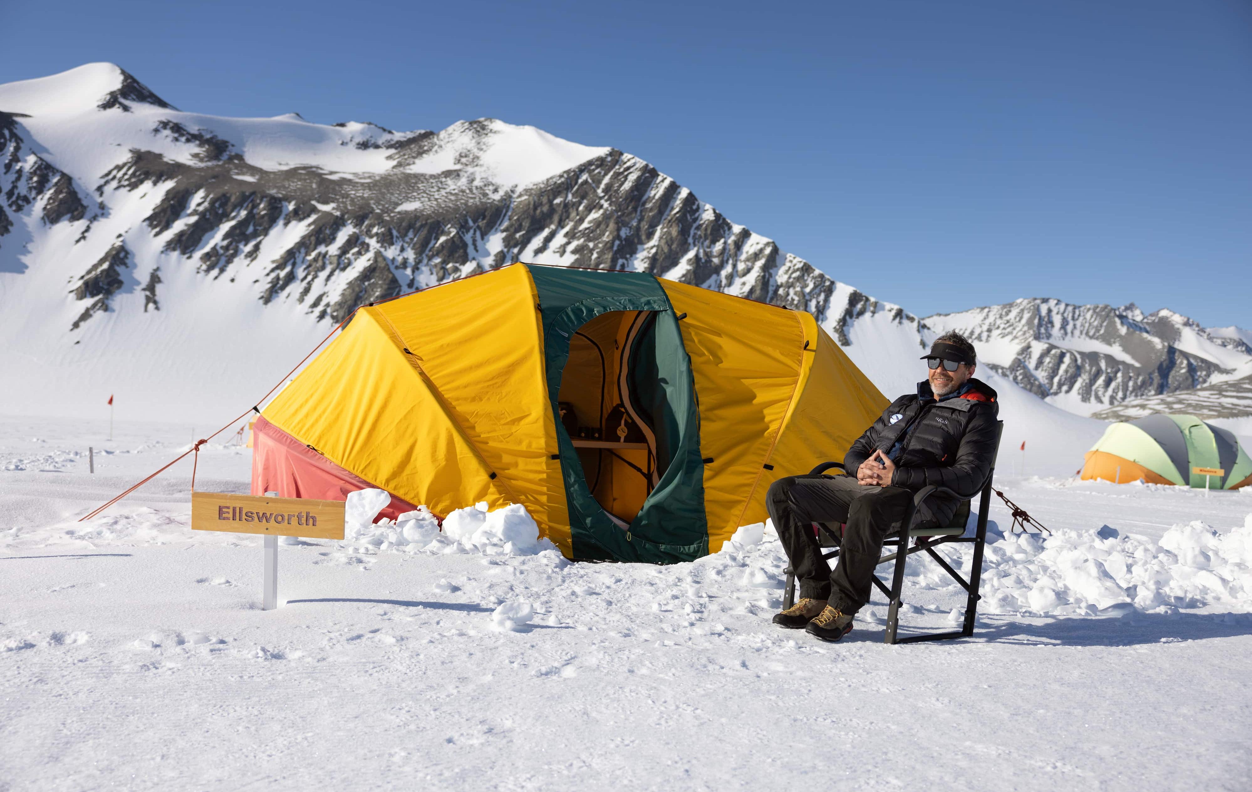 Arktis Tours Südpol Flugexpedition – Union Glacier & 90° Süd - Tage im Union Glacier Camp