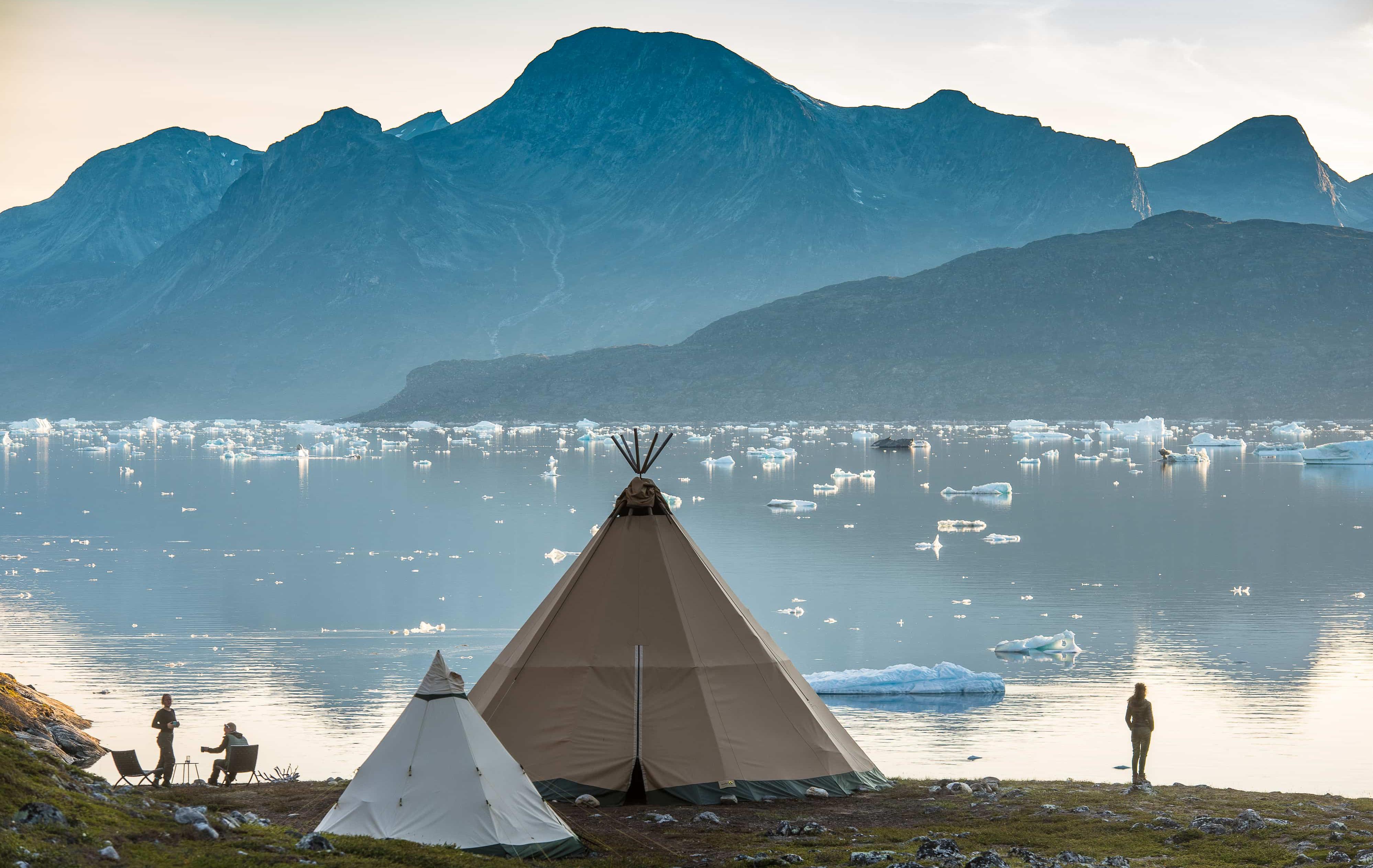 Arktis Tours Grönland erleben: Luxus-Camps zwischen Eis und Weite Camp Kiattua