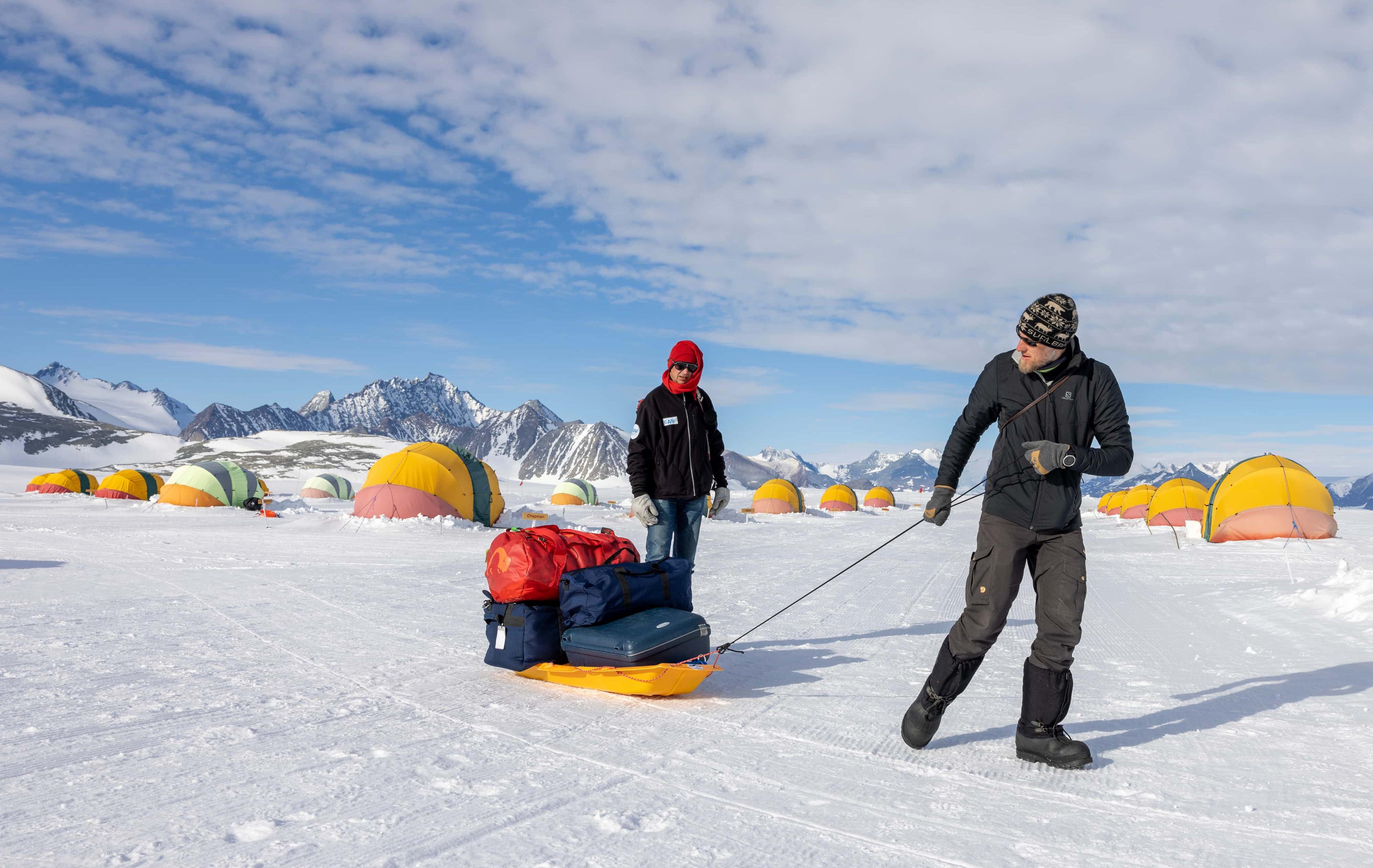 Arktis Tours Südpol Flugexpedition – Union Glacier & 90° Süd - Ankunft im Union Glacier Camp