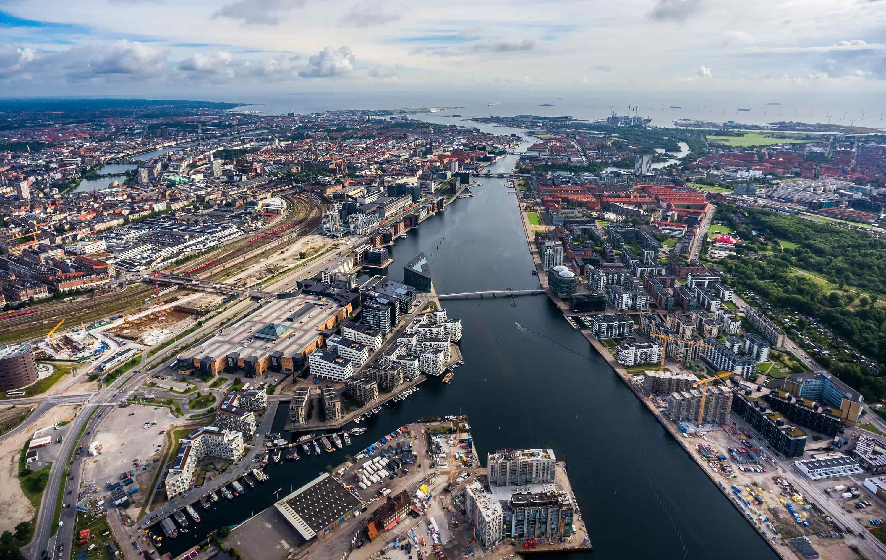 Arktis Tours Mitternachtssonne & Walgesang in der Diskobucht - Anreise über Kopenhagen