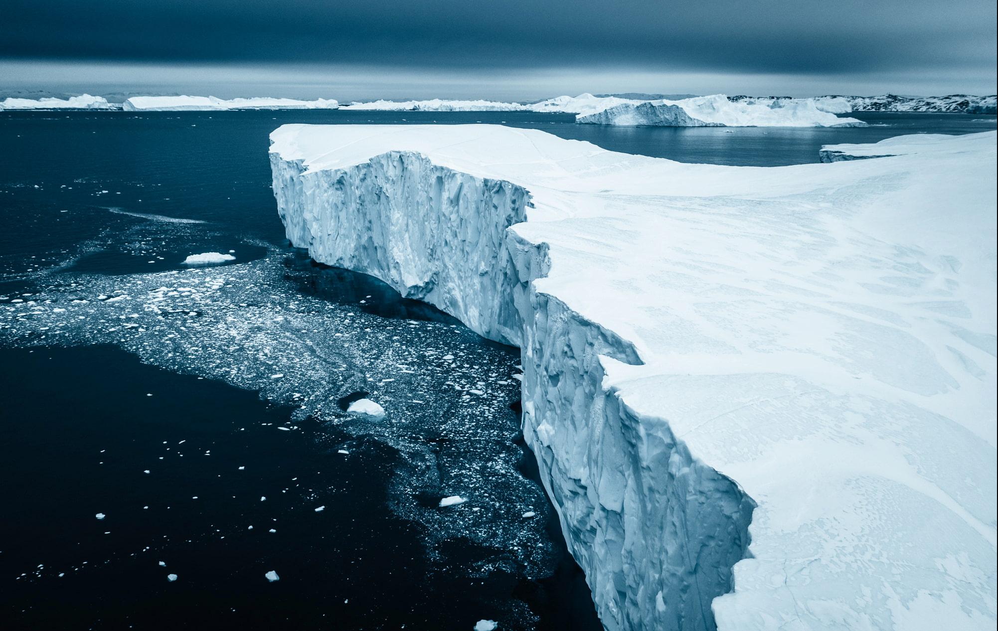 Mitternachtssonne & Walgesang in der Diskobucht - Gletschereis