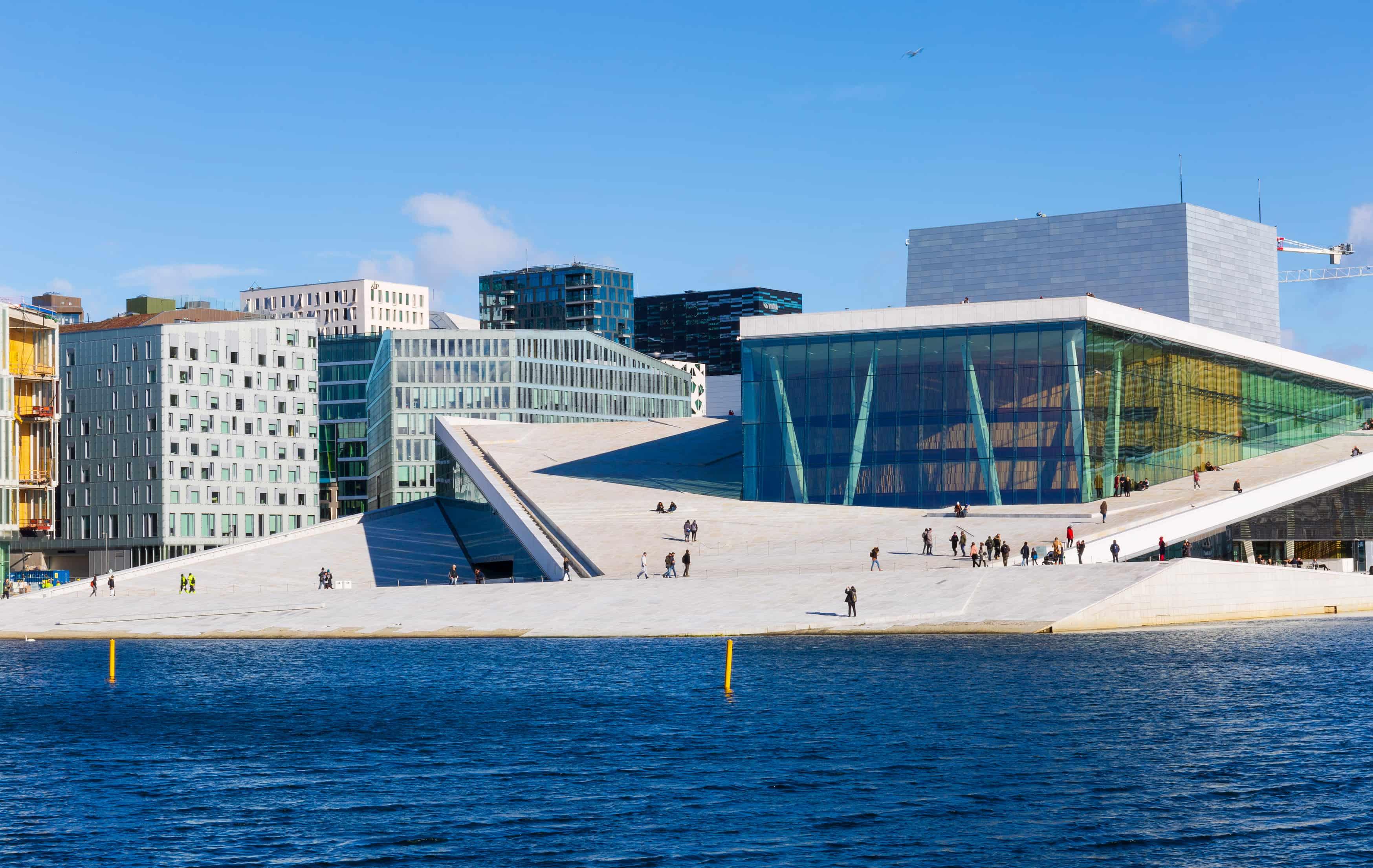 Arktis Tours - Mit Huskys durch Spitzbergen: Expedition in die Kälte - Die Oper von Oslo - Die Oper von Oslo