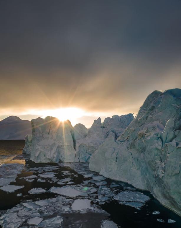 Eisberge Sonnenuntergang